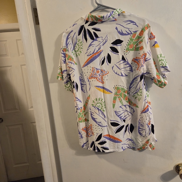Multicolor Patterned Shirt - Picture 5 of 7